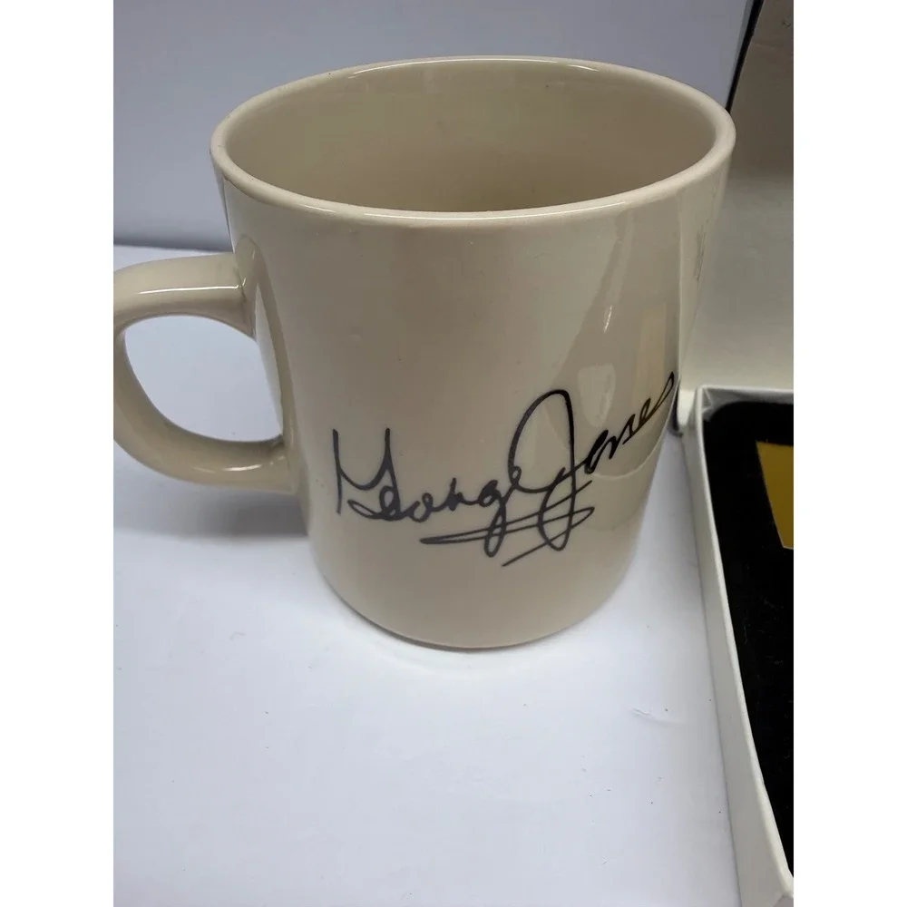 George Jones Country Music Legend Limited Edition Knife Set and Signature Mug